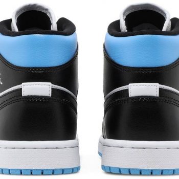 Air Jordan 1 Mid 'University Blue' BQ6472-102