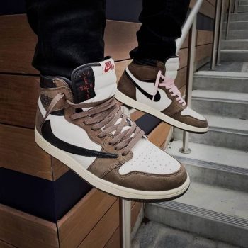 Travis Scott x Air Jordan 1 Retro High OG 'Mocha' CD4487-100