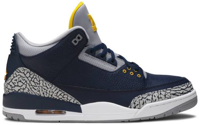 Air Jordan 3 Retro 'Michigan' PE AJ3-820064