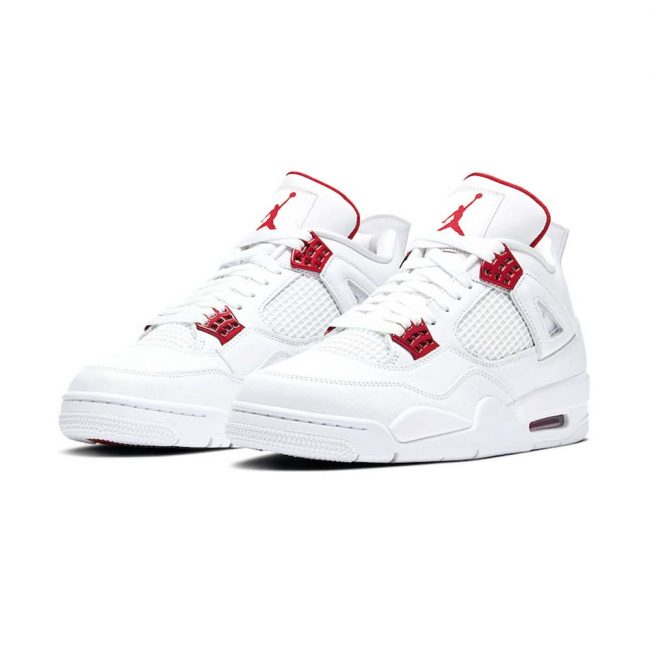 Air Jordan 4 Retro "Red Metallic"